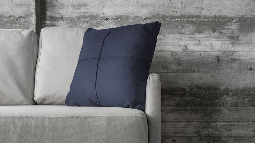 DD-3 pillow 55x55cm